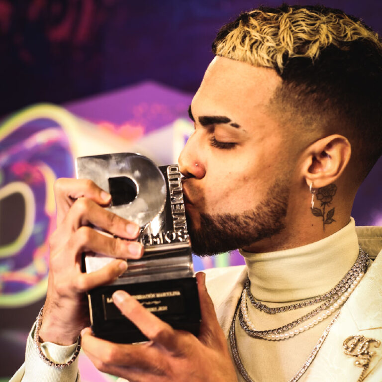 Jay Wheeler gana su en la categoria Nueva Generacion del año en PJ '21